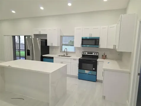 6701 W Wedgewood Avenue Davie FL 33331