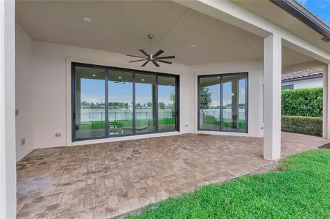 9025 Parkland Bay Drive Parkland FL 33076