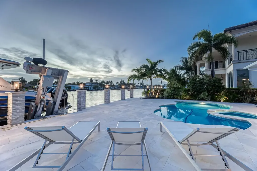 2005 N Riverside Drive Pompano Beach FL 33062