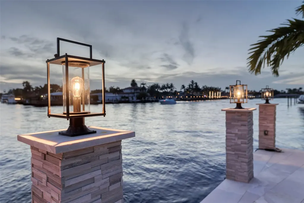 2005 N Riverside Drive Pompano Beach FL 33062