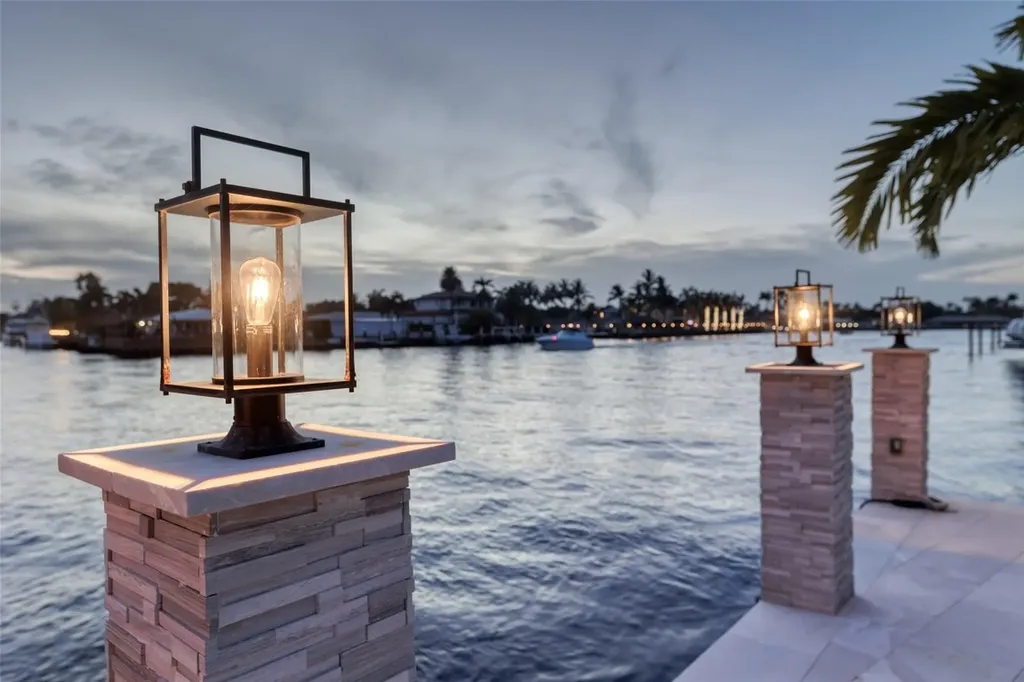 2005 N Riverside Drive Pompano Beach FL 33062