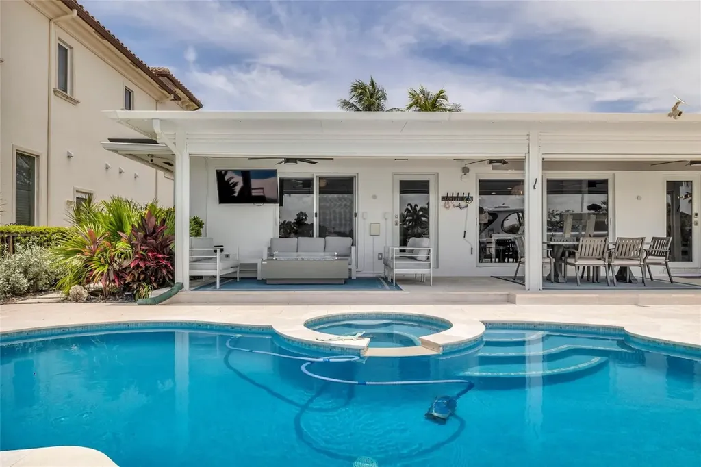 2005 N Riverside Drive Pompano Beach FL 33062