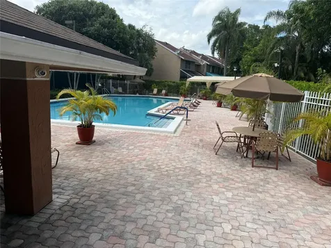 7081 Woodmont Way Tamarac FL 33321
