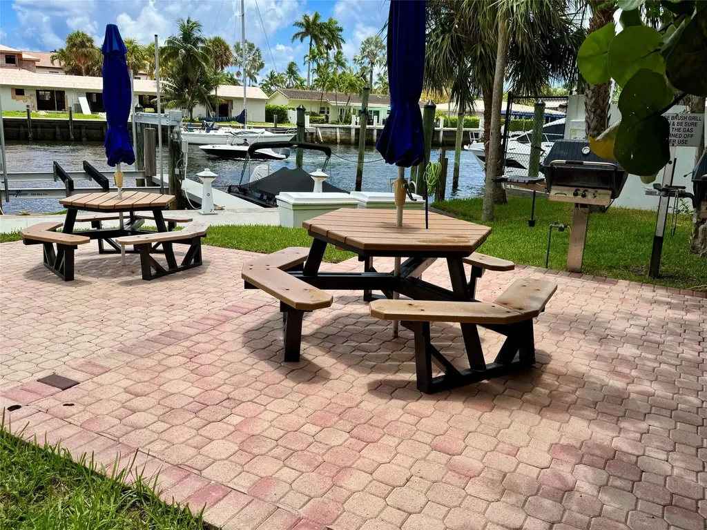 740 S Federal Highway Pompano Beach FL 33062