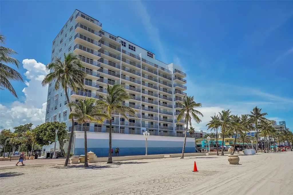 400 N Surf Road Hollywood FL 33019