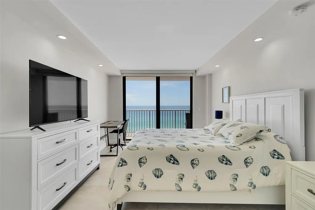 400 N Surf Road Hollywood FL 33019