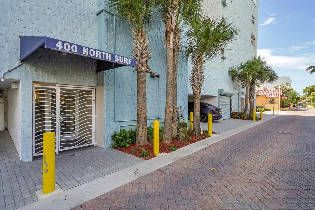 400 N Surf Road Hollywood FL 33019