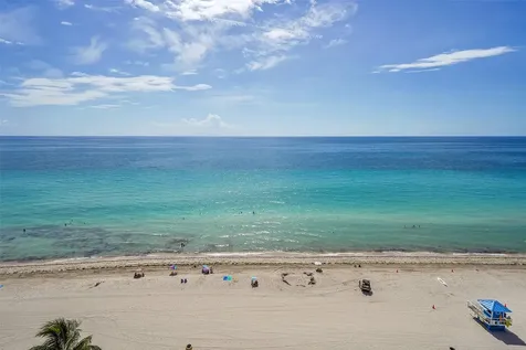 400 N Surf Road Hollywood FL 33019