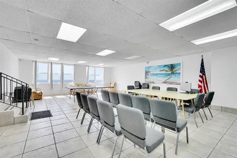 400 N Surf Road Hollywood FL 33019