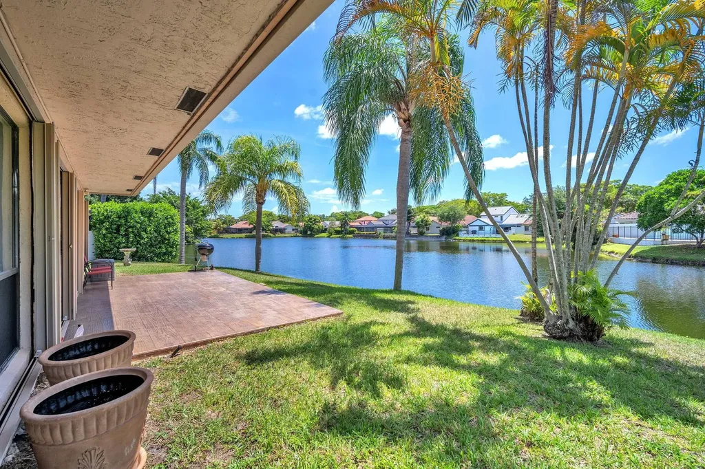 1838 NW 94th Avenue Plantation FL 33322