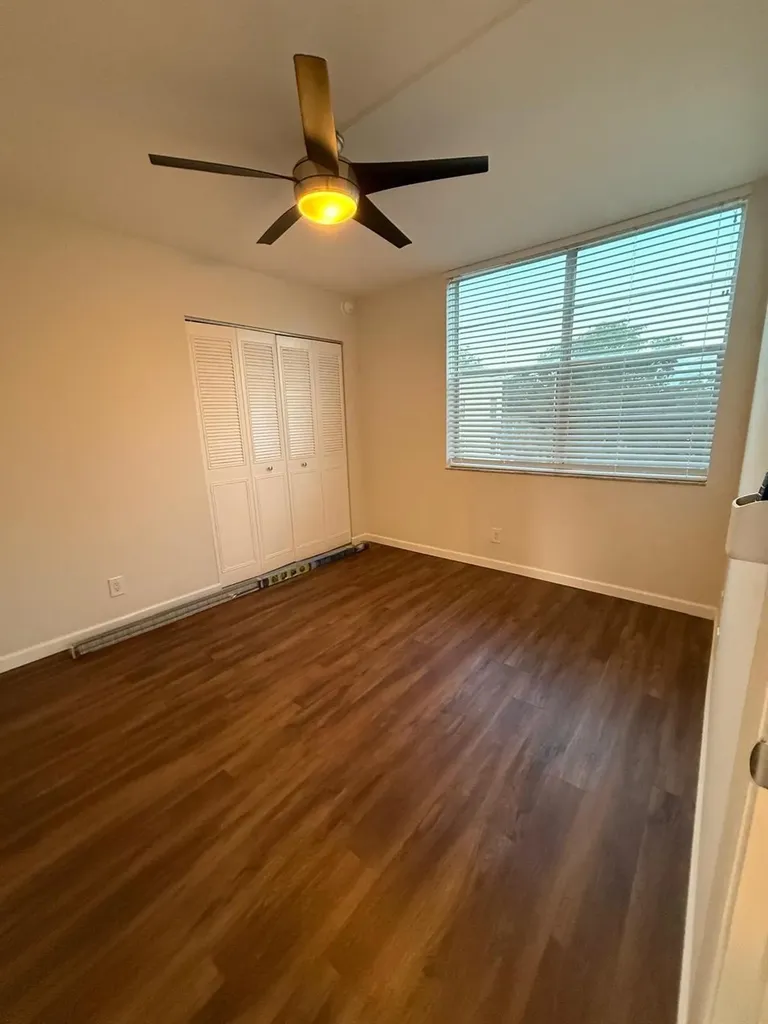 9480 Poinciana Place Davie FL 33324