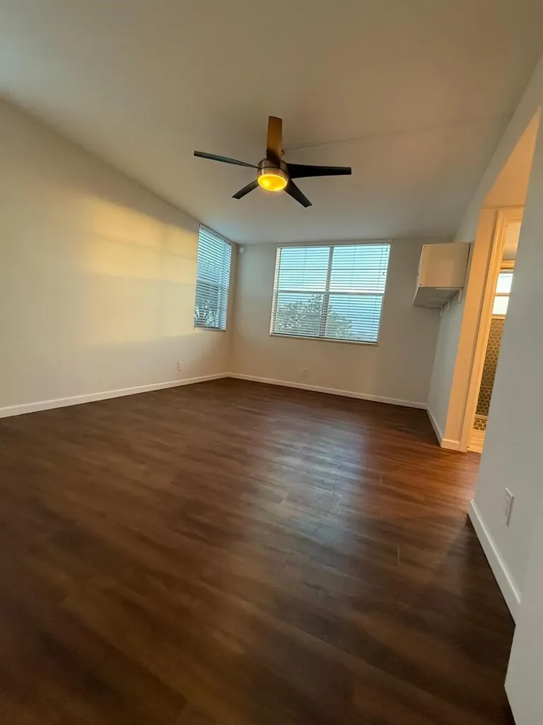 9480 Poinciana Place Davie FL 33324