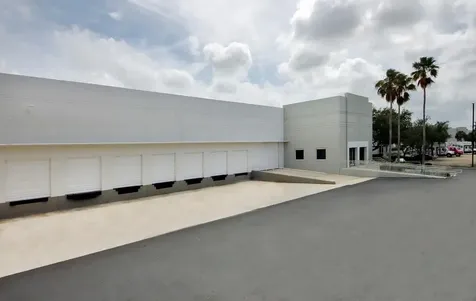 3250 N Park Central Boulevard Pompano Beach FL 33064