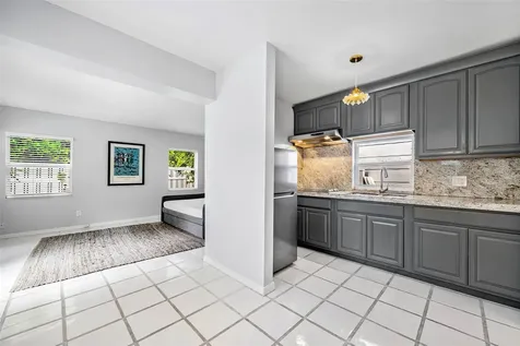 1109 SE 11th Court Fort Lauderdale FL 33316
