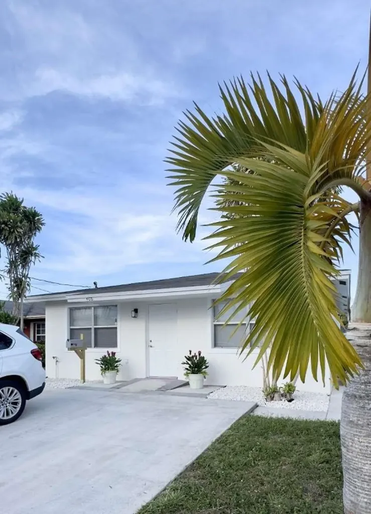 408 NW 5th Terrace Hallandale Beach FL 33009