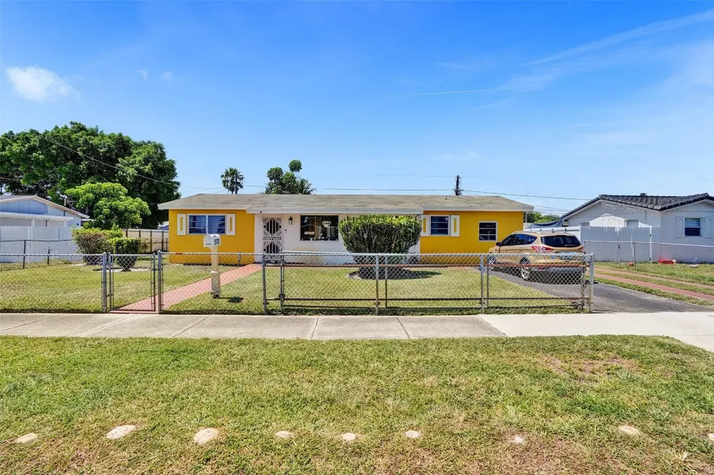 2772 NW 212th Street Miami Gardens FL 33056