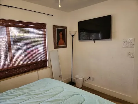 4610 NE 3rd Avenue Fort Lauderdale FL 33334