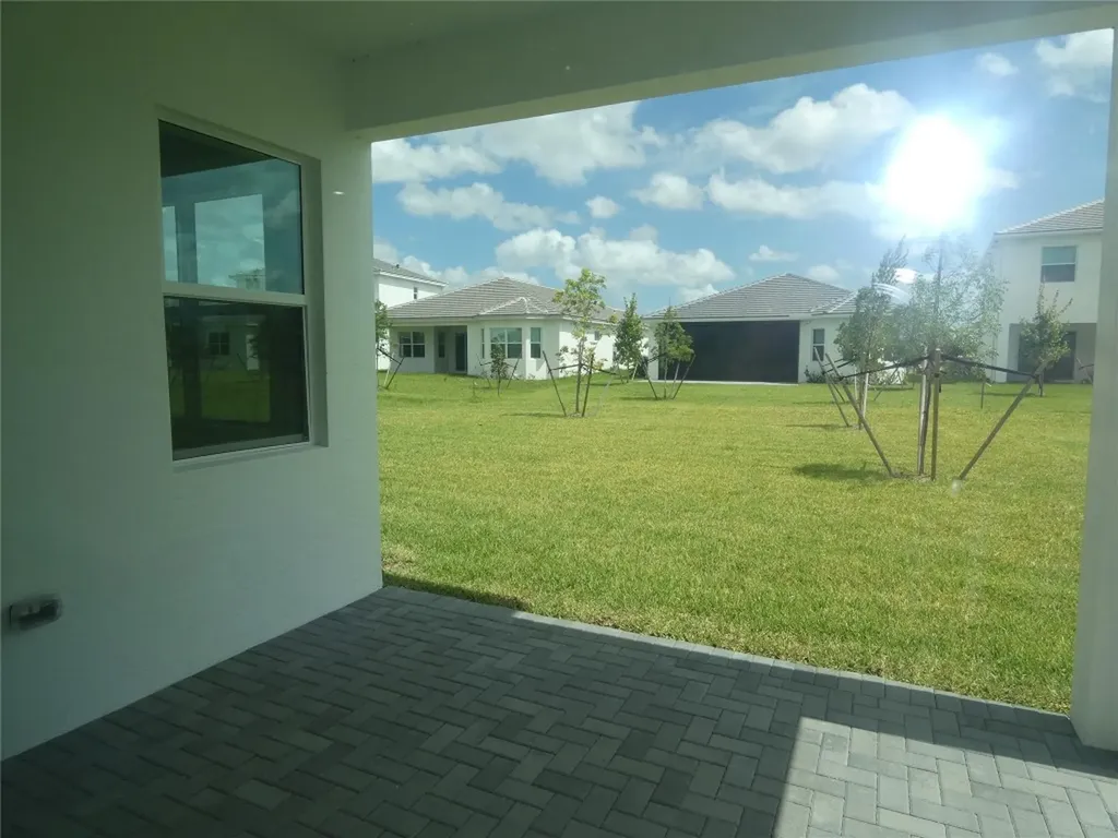 13957 Prickley Cone Cove Westlake FL 33470