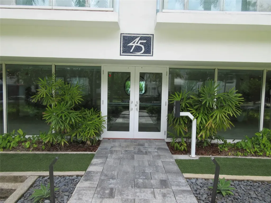 45 Hendricks Isle Fort Lauderdale FL 33301