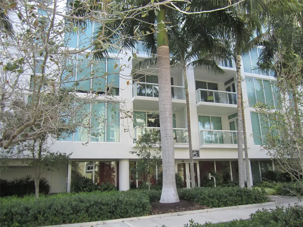 45 Hendricks Isle Fort Lauderdale FL 33301