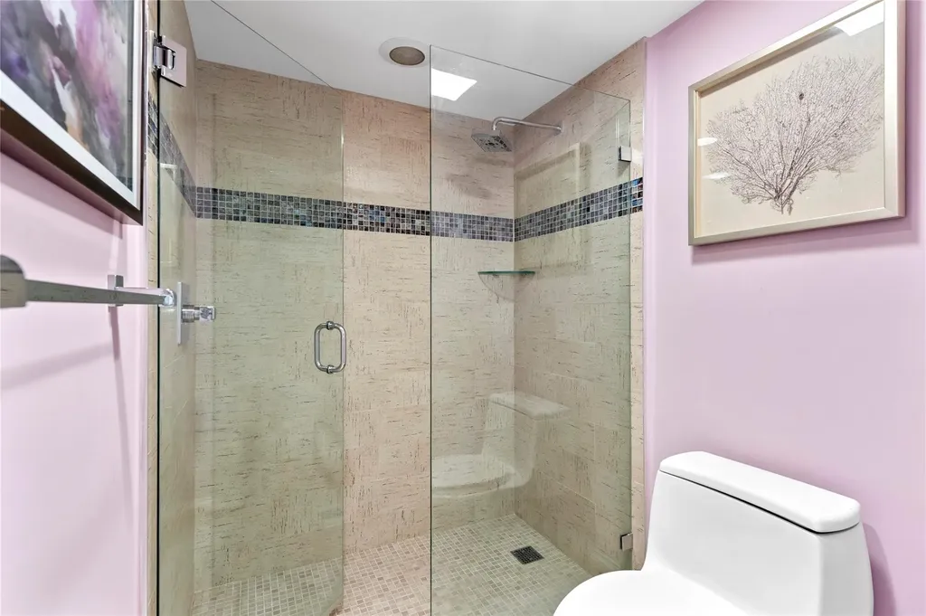 555 Oaks Lane Pompano Beach FL 33069