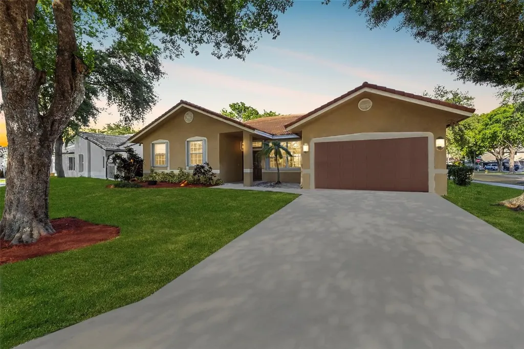 5012 NW 45th Avenue Coconut Creek FL 33073