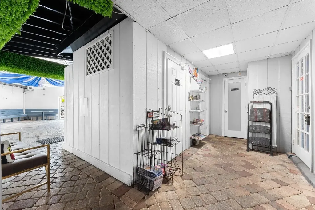 2211 Wilton Drive Wilton Manors FL 33305