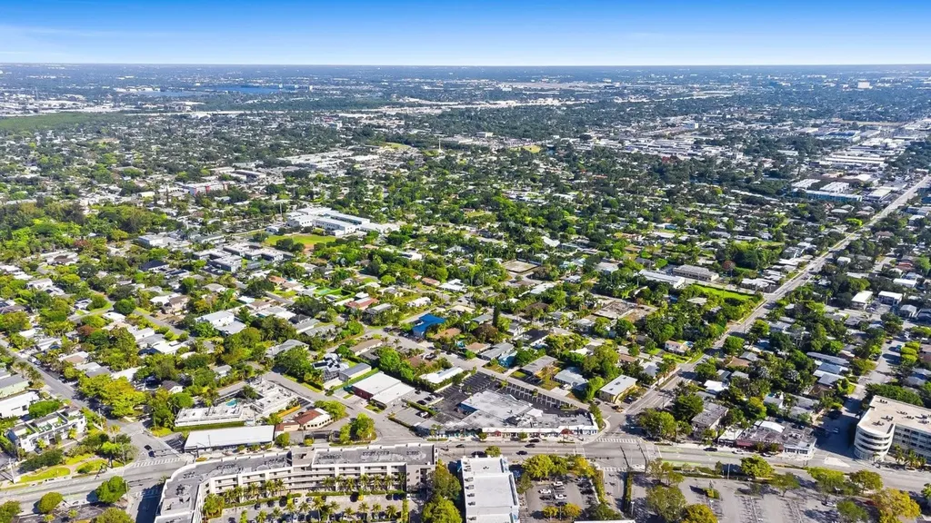 2211 Wilton Drive Wilton Manors FL 33305