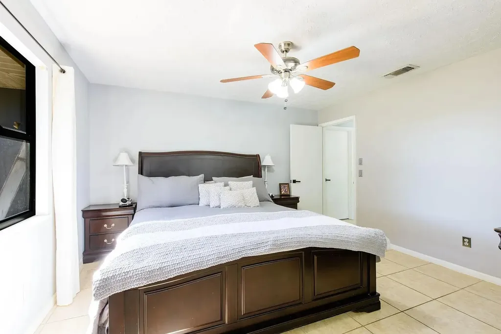 1181 SW Goodman Avenue Port St Lucie FL 34953