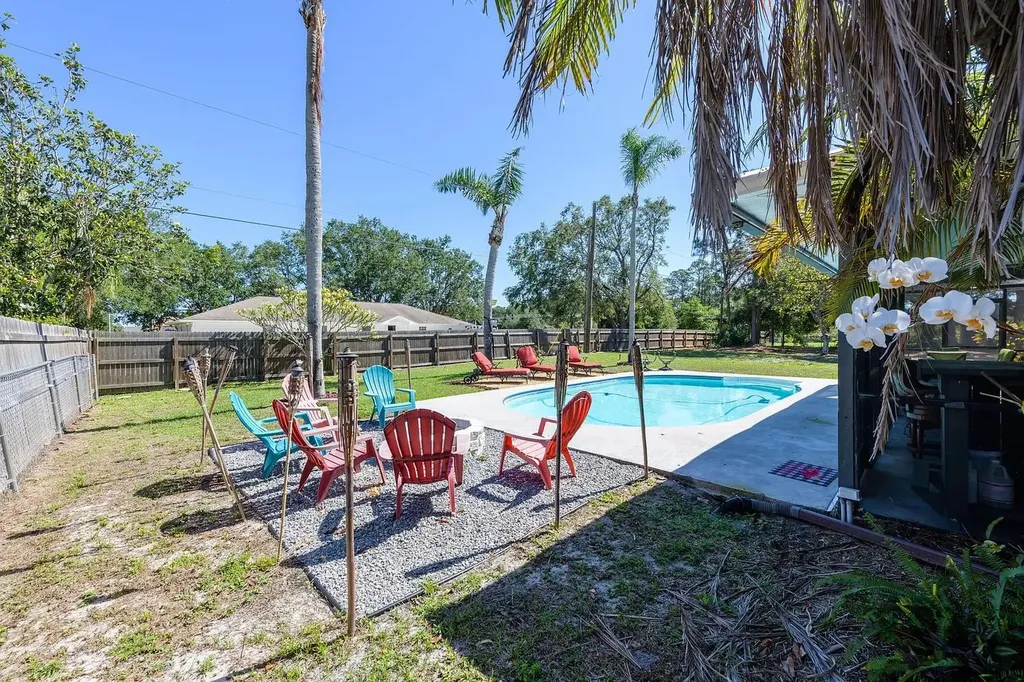 1181 SW Goodman Avenue Port St Lucie FL 34953