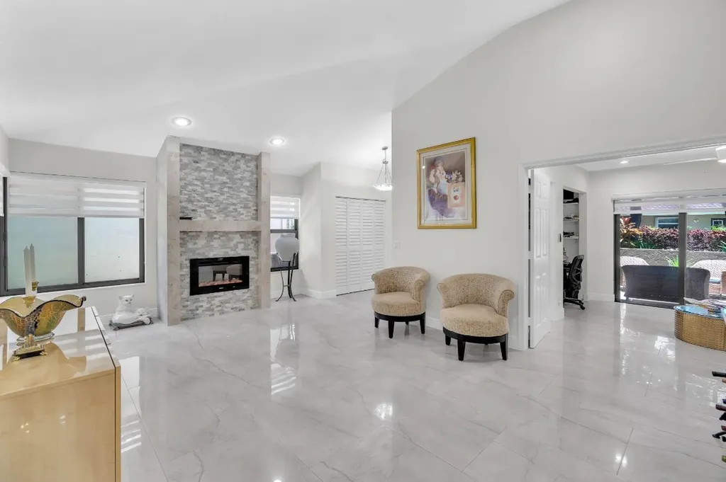 820 SW 87th Terrace Plantation FL 33324