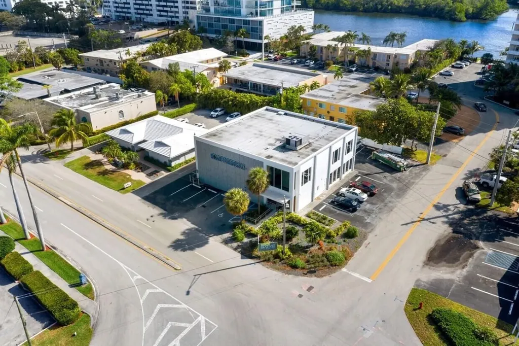 900 NE 26th Avenue Fort Lauderdale FL 33304