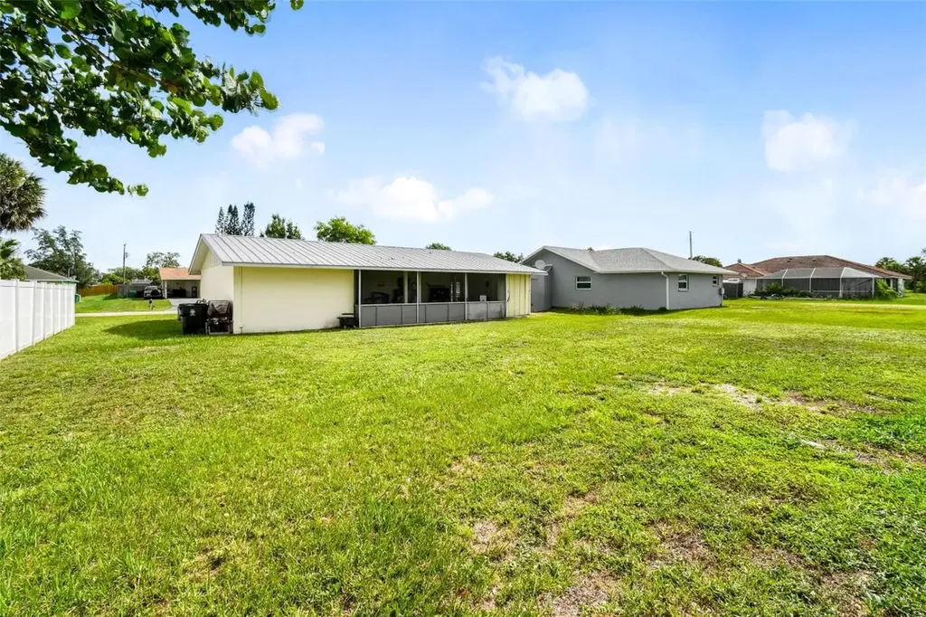 118 SW Ray Avenue Port St Lucie FL 34983