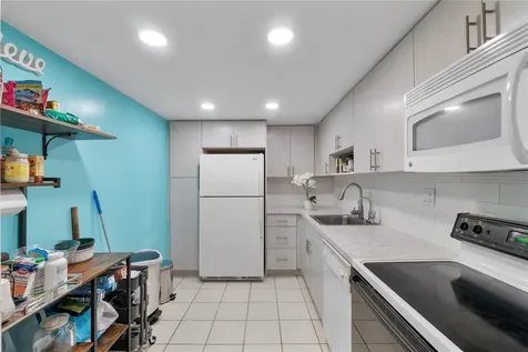 7750 W Mcnab Road Tamarac FL 33321