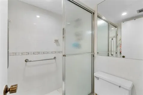 7750 W Mcnab Road Tamarac FL 33321