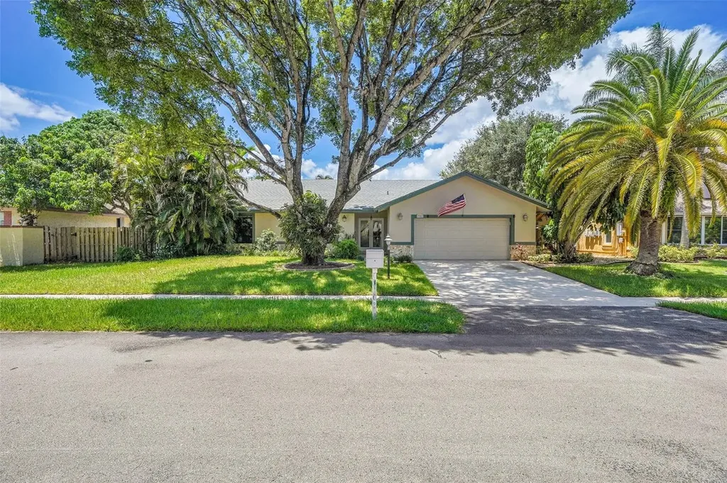 7481 NW 42nd Street Lauderhill FL 33319