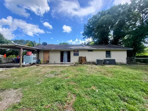 7341 NW 95th Court Okeechobee FL 34972