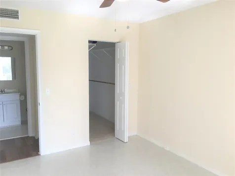 551 SW 135th Avenue Pembroke Pines FL 33027