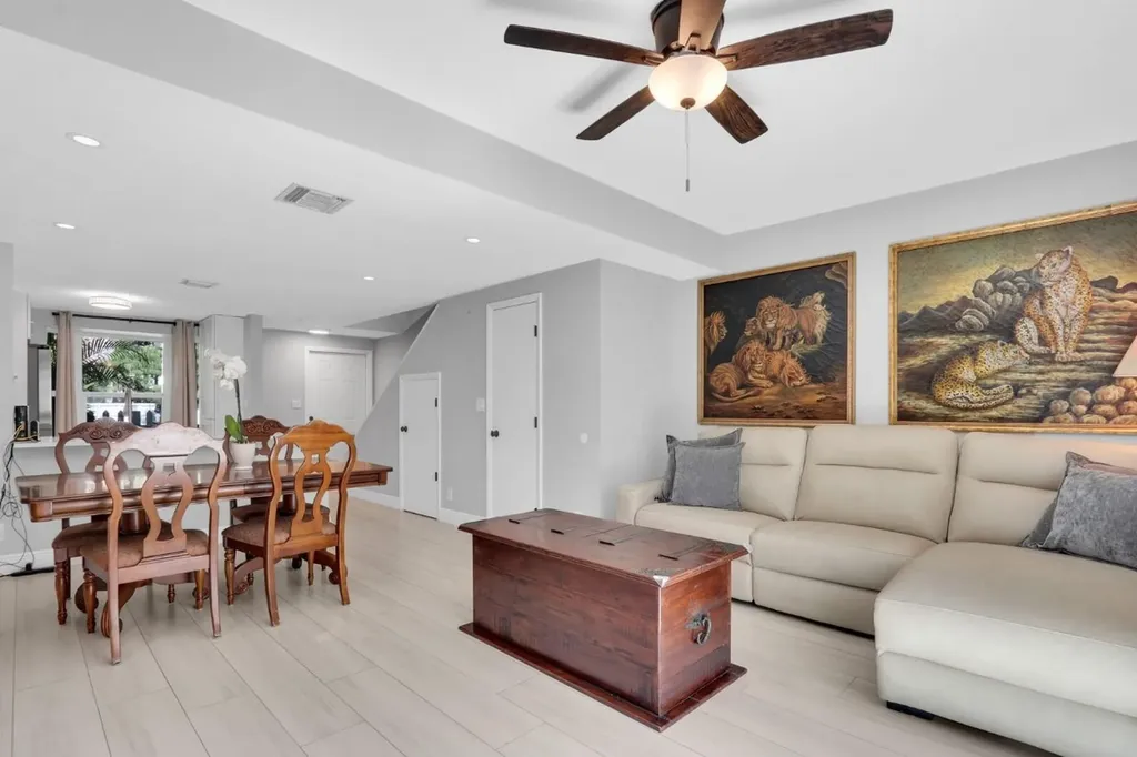 1869 NE 15th Avenue Fort Lauderdale FL 33305
