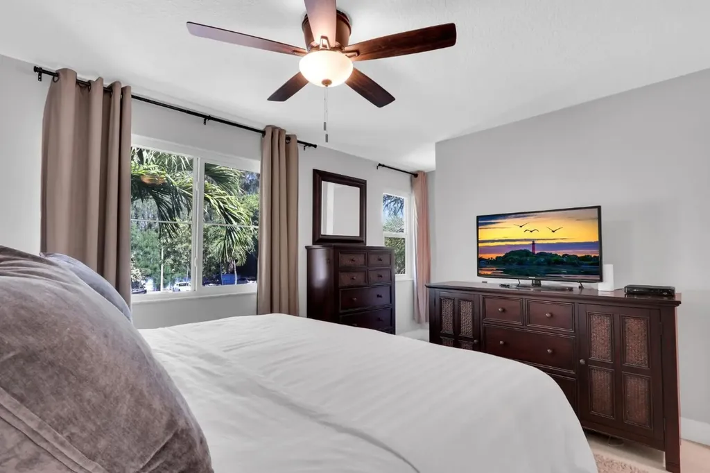 1869 NE 15th Avenue Fort Lauderdale FL 33305
