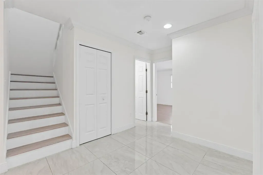 4741 Holly Lake Drive Lake Worth FL 33463
