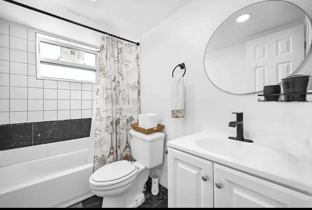 429 NW 10th Avenue Miami FL 33128