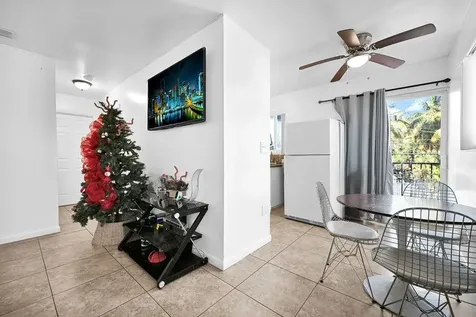 429 NW 10th Avenue Miami FL 33128