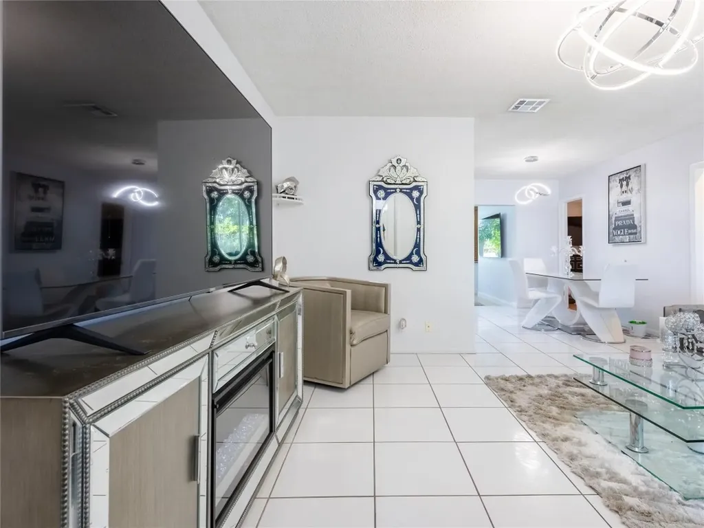 7115 NW 71st Street Tamarac FL 33321