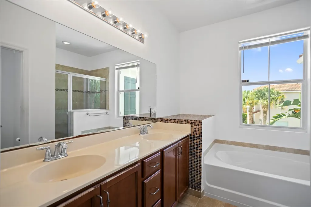 450 Greensboro Way Boynton Beach FL 33435