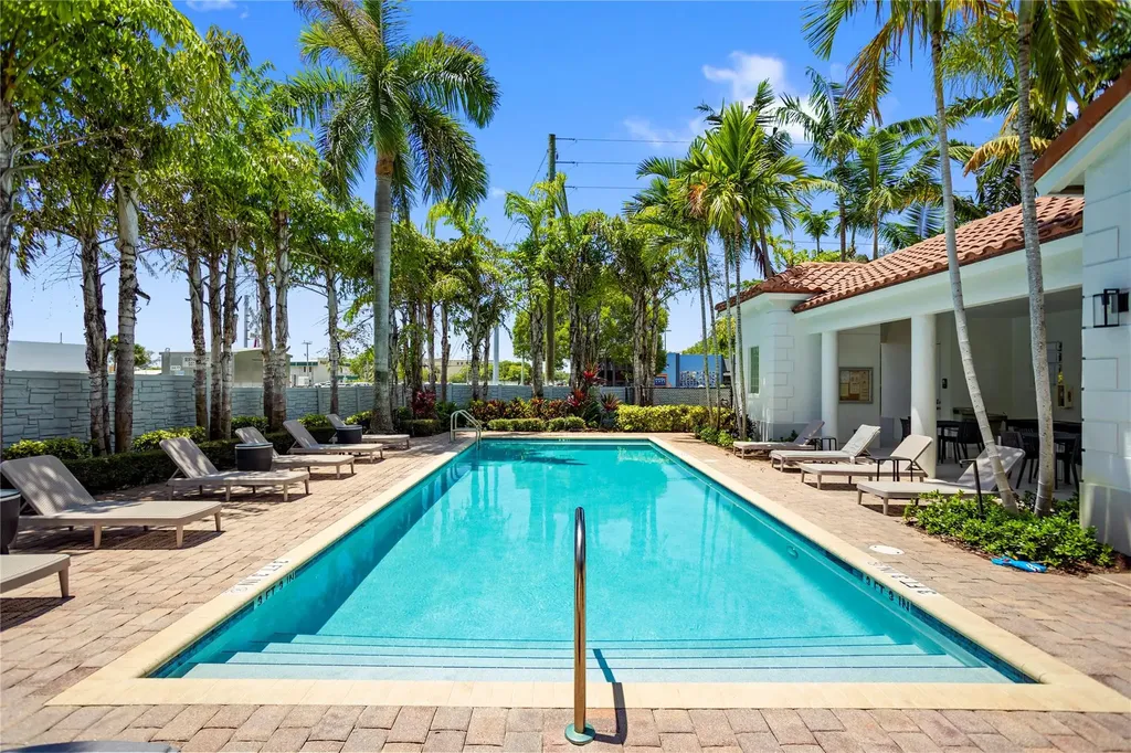 450 Greensboro Way Boynton Beach FL 33435