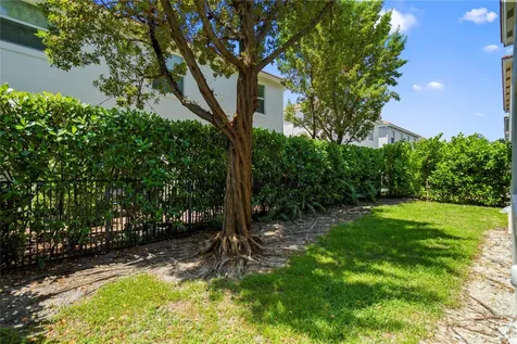 450 Greensboro Way Boynton Beach FL 33435