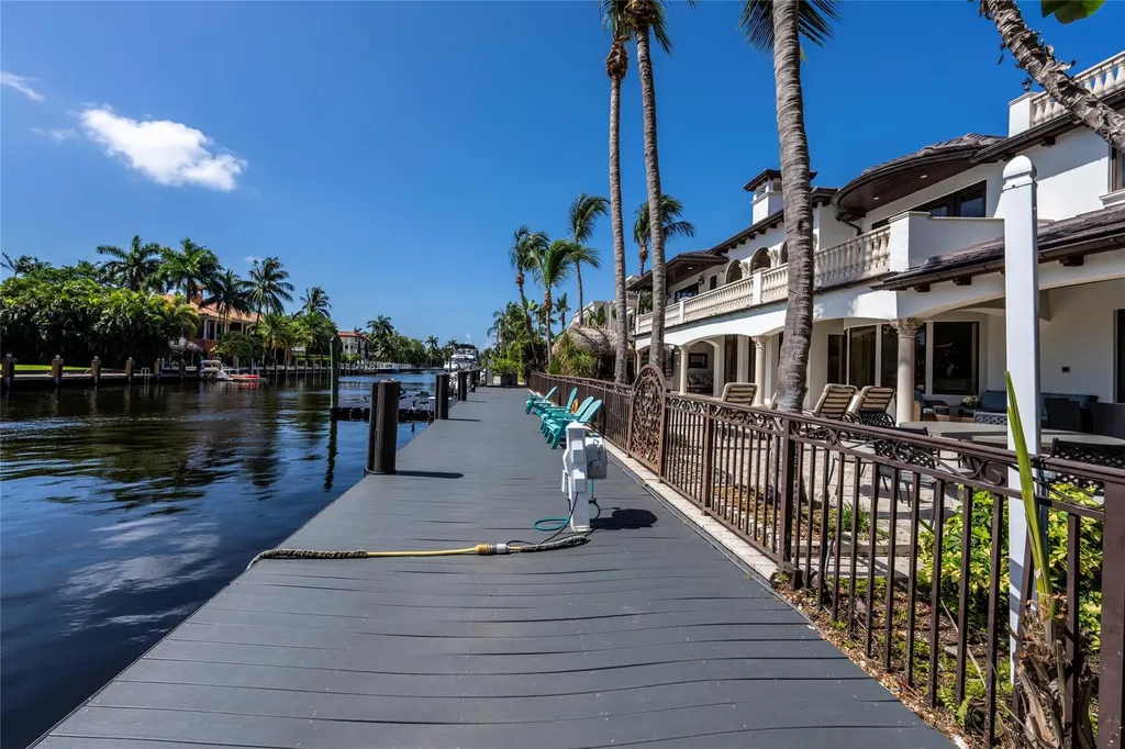 42 Nurmi Drive Fort Lauderdale FL 33301