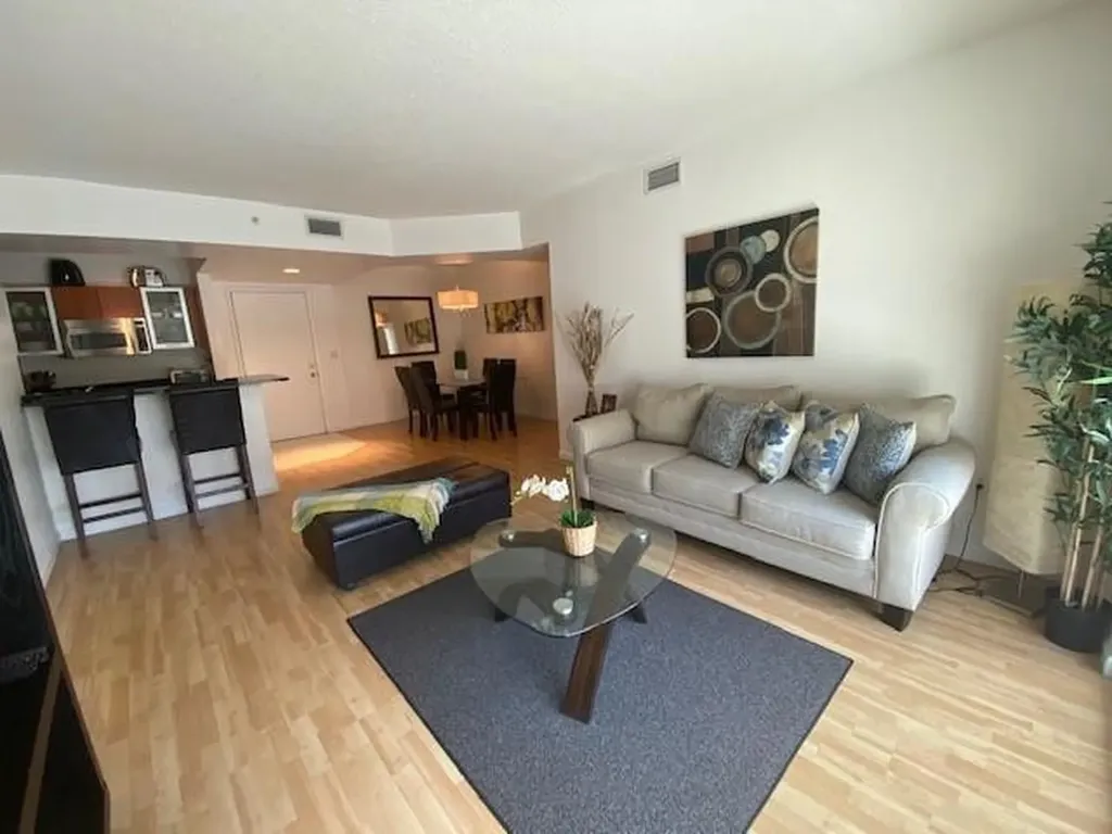 2775 NE 187th Street Aventura FL 33180