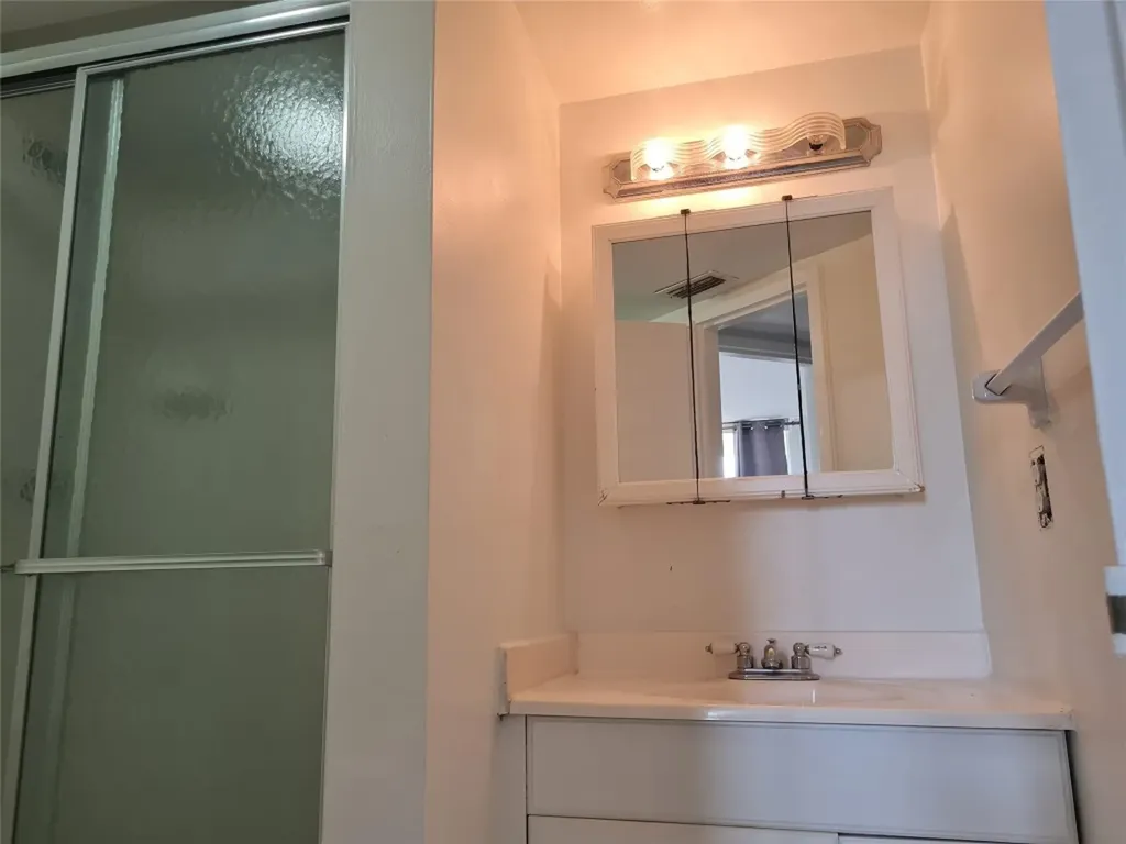 5321 NE 24 Terrace Fort Lauderdale FL 33308